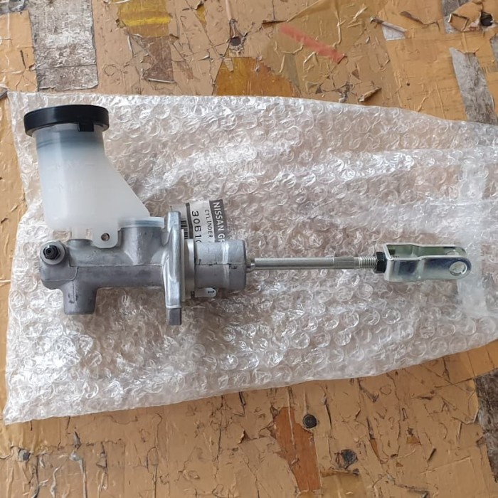 Jual Frontier ZD30 NP300 2.5 Master Kopling Atas Clutch Cylinder ORI