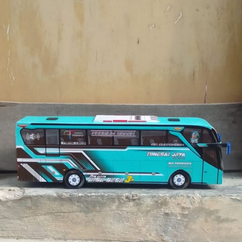 Jual Miniatur Bus Tolelet Basuri full lampu PO.Tunggal Jaya Jupiter ...