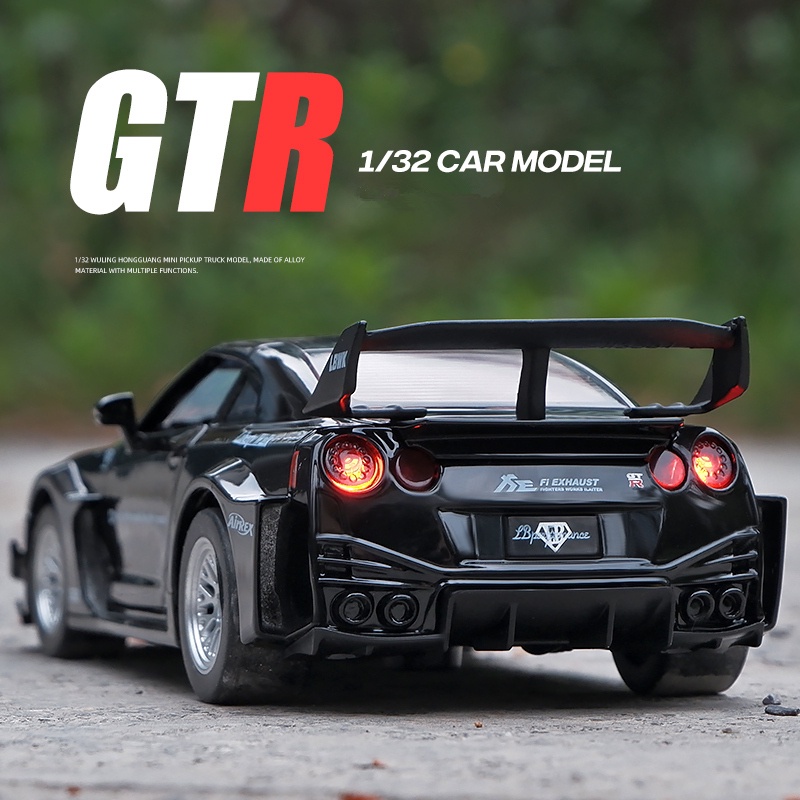 Jual Diecast Mobil Nissan GTR R35 Liberty Walk CSR2 LBWK Skala 1:32 BMB ...