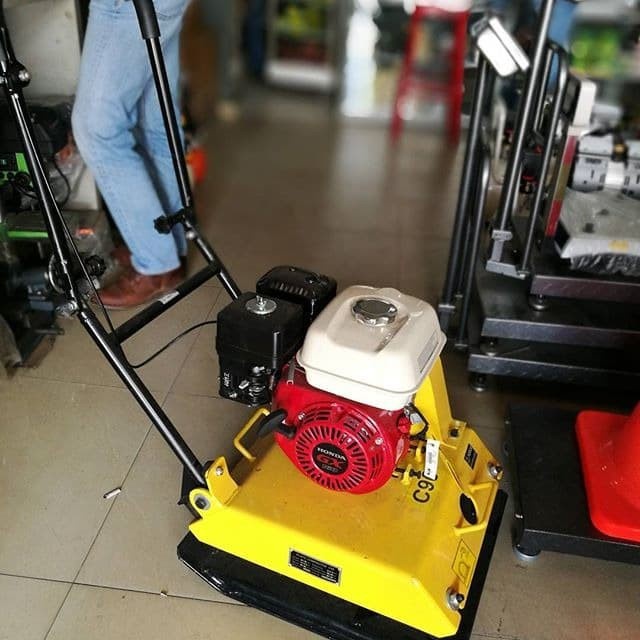 Jual STAMPER KODOK SUMURA C90 PLATE COMPACTOR SET DENGAN ENGINE BENSIN 5 5HP Shopee Indonesia