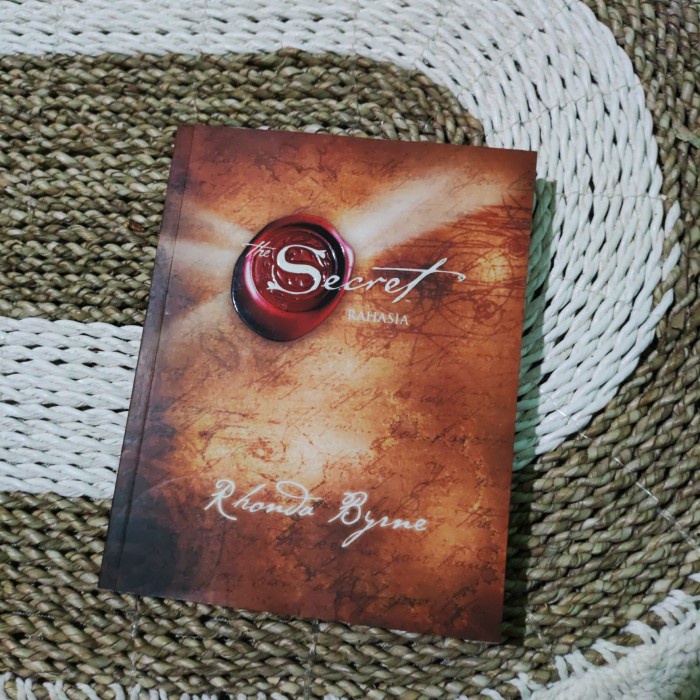 Jual THE SECRET - RHONDA BYRNE | Shopee Indonesia