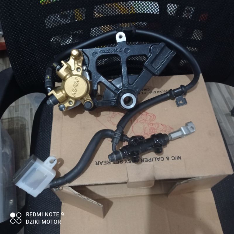 Jual cakram kaliper Rem belakang set komplit master rem nissin chemko ...