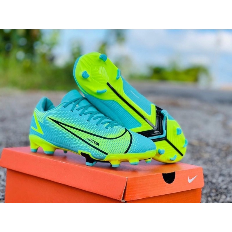 sepatu bola nike mercurial vapor