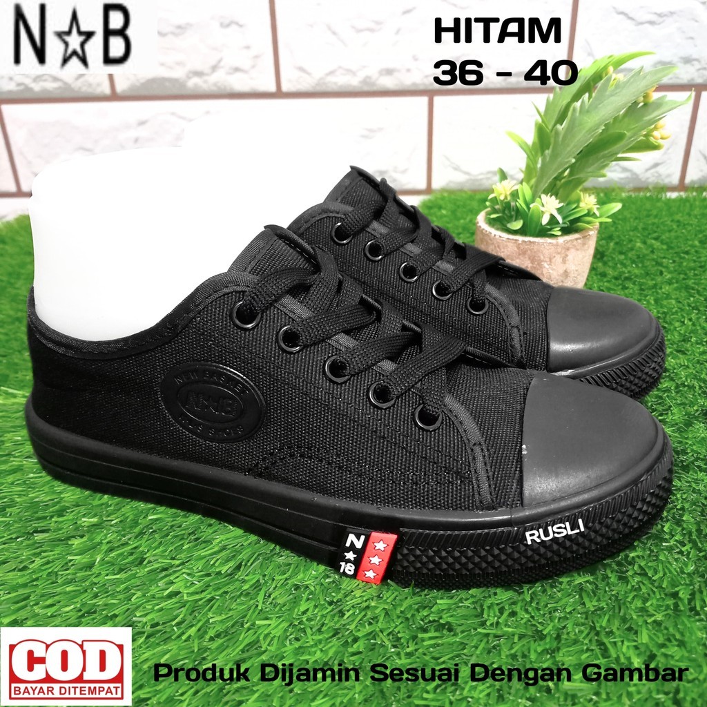 Jual (COD) Sepatu Sekolah All Star Fashion Sneaker Hitam Pendek