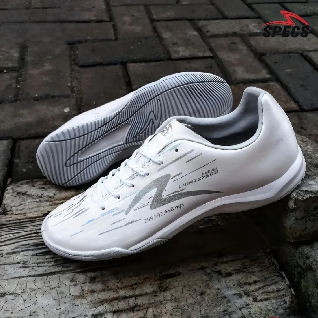 Jual sepatu futsal specs lightspeed reborn in iluminate pack white