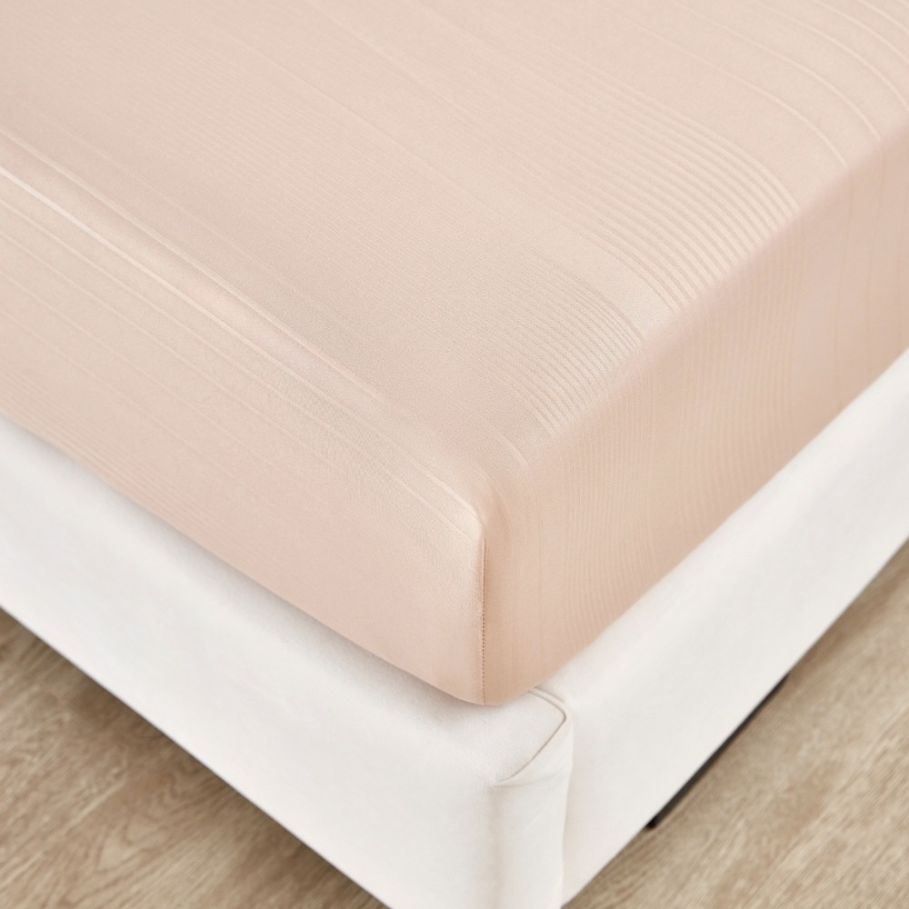 Jual Informa Set Seprai Microfiber Emboss Peach King Queen Single ...