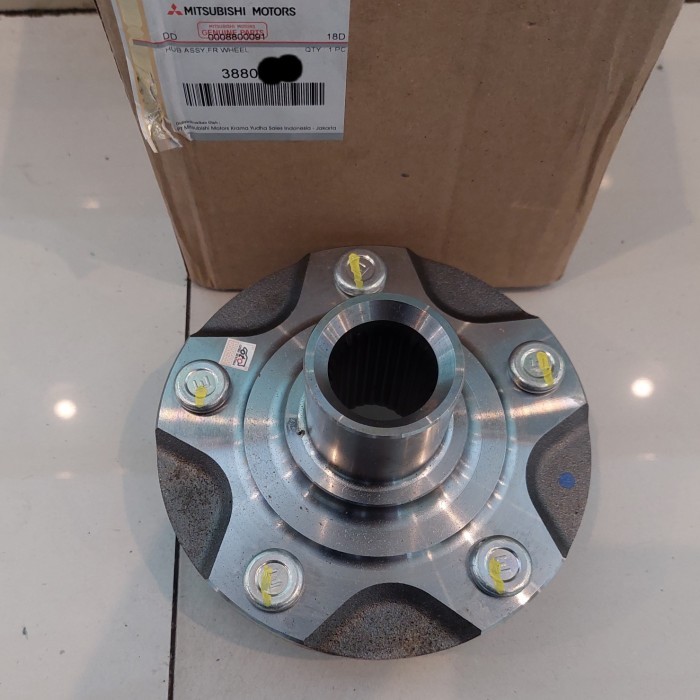 Jual Nap Roda Depan Rumah Lahar Roda Asli Mitsubishi Xpander Xpander ...