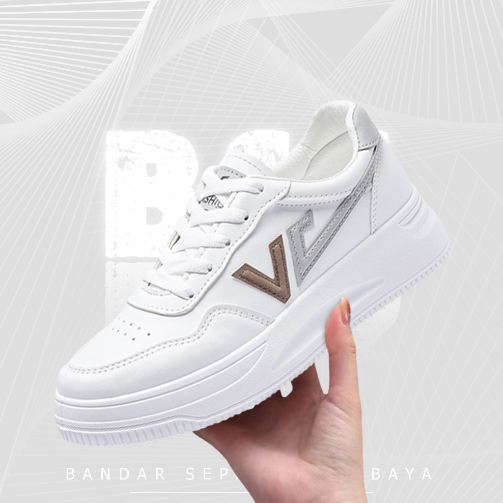 Reebok v7621 deals