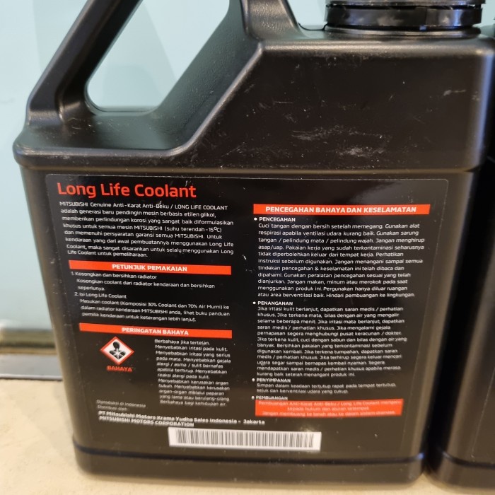 Jual Air Coolant Radiator Long Life Biang Asli Mitsubishi Pajero Triton ...