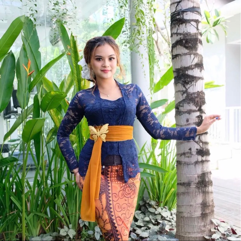 Jual Promo Kebaya / kebaya bali brokat / kebaya modern / Kebaya lengan