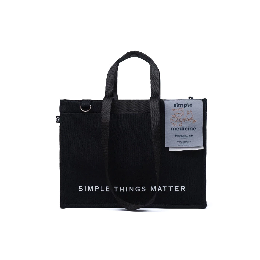 Review Large Catto Totebag Grounds