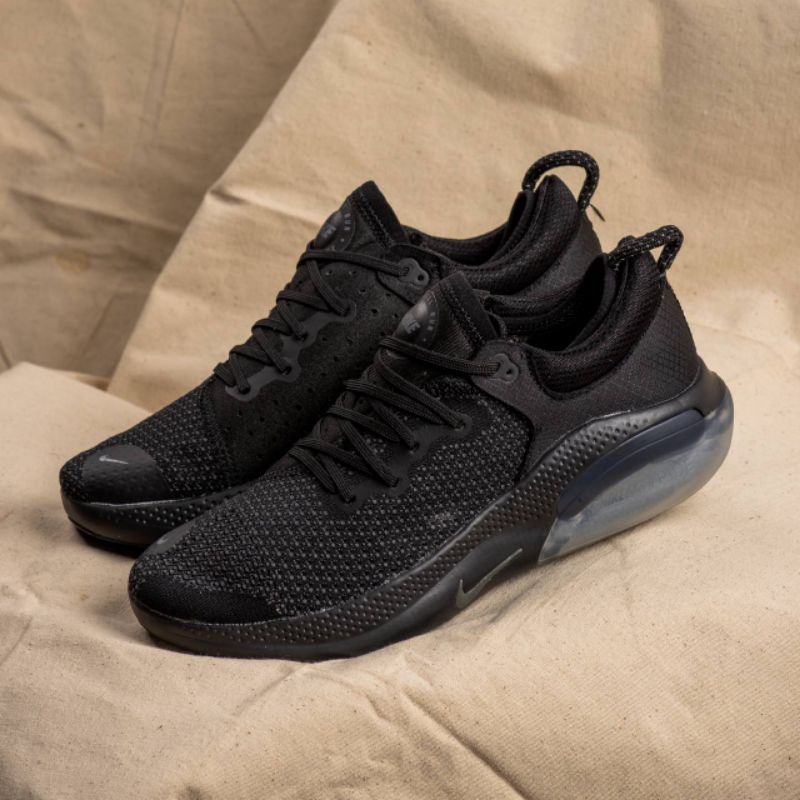 harga sepatu nike joyride original