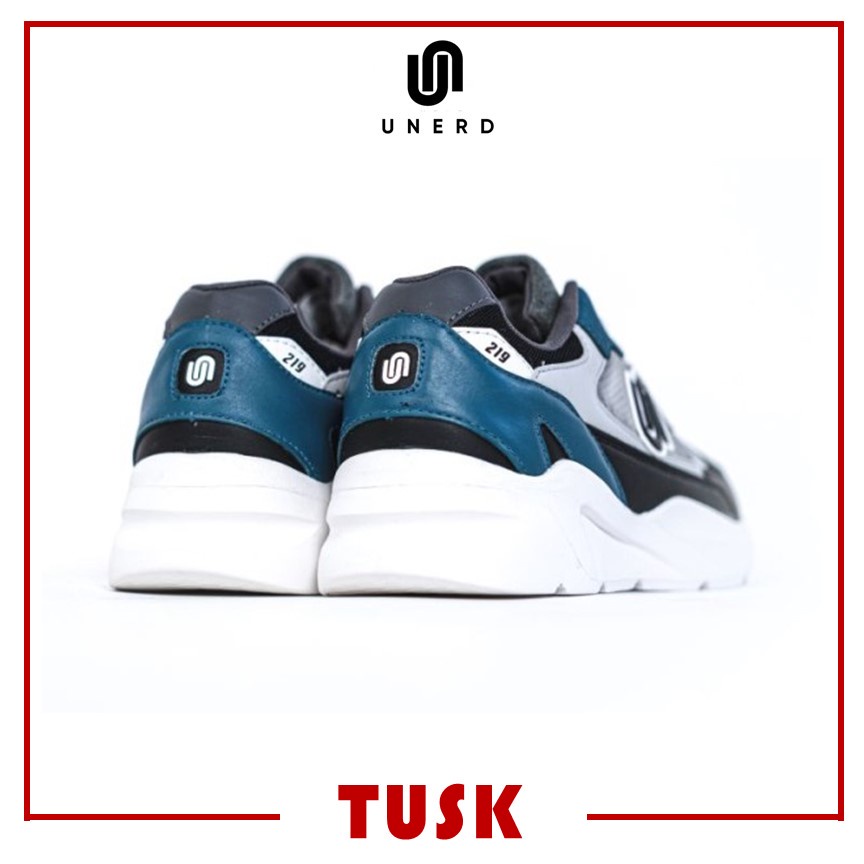 Jual Sepatu Unerd 219 Sepatu Sneakers Casual Sport Sepatu Sneakers Olahraga Pria Unerd Original Shopee Indonesia
