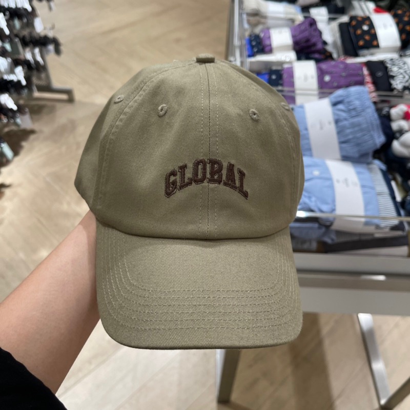 Topi h&m shop