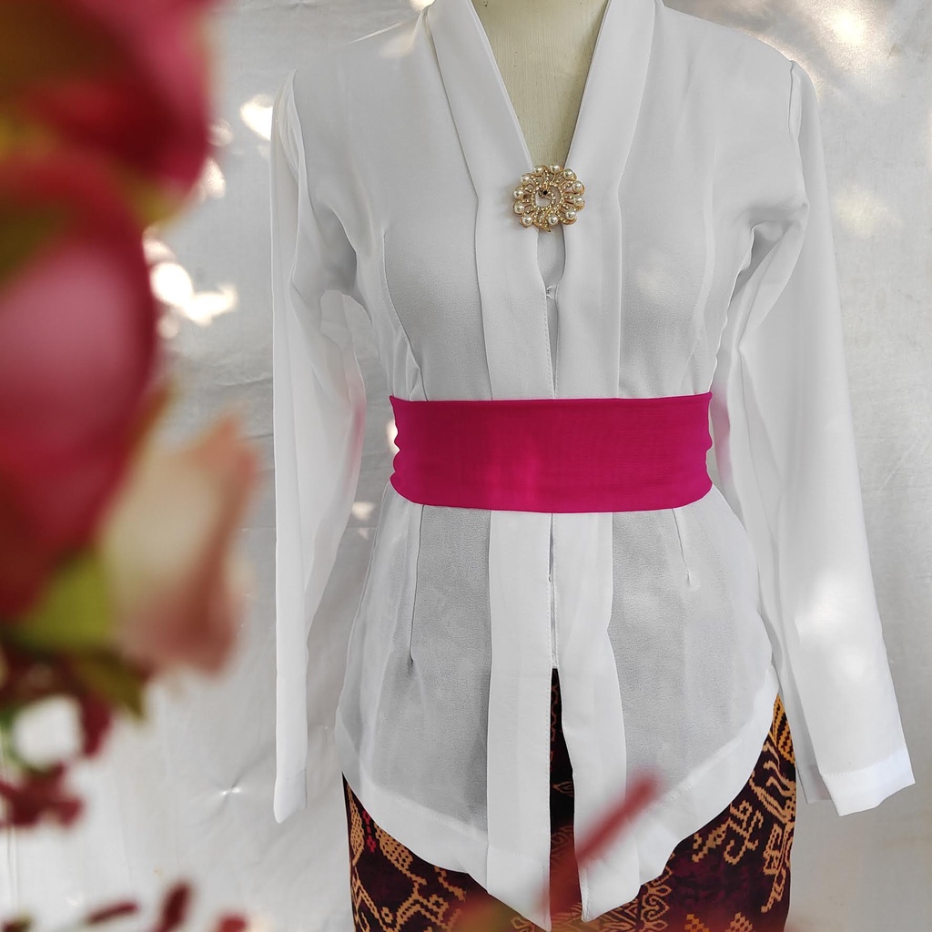 Jual kebaya bali Putih kebaya wisuda kebaya remaja kebaya murah