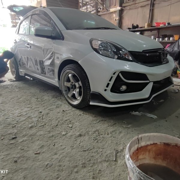 Jual BODY KIT bodykit brio body kit honda brio bodikit brio turbo GRADE