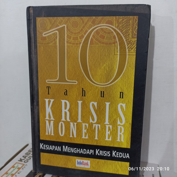 Jual buku 10 tahun krisis kesiapan menghadapi krisis kedua info