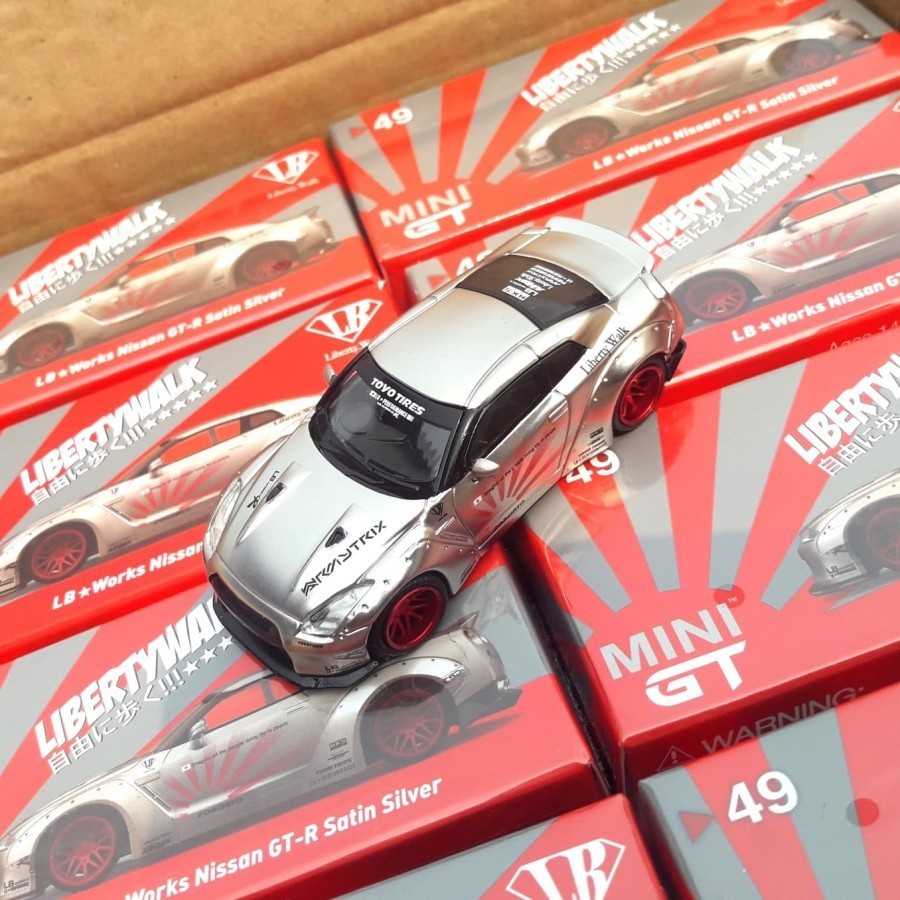 Jual MINI GT LIBERTY WALK NISSAN GT-R R35 REAR WING SATIN SILVER ...