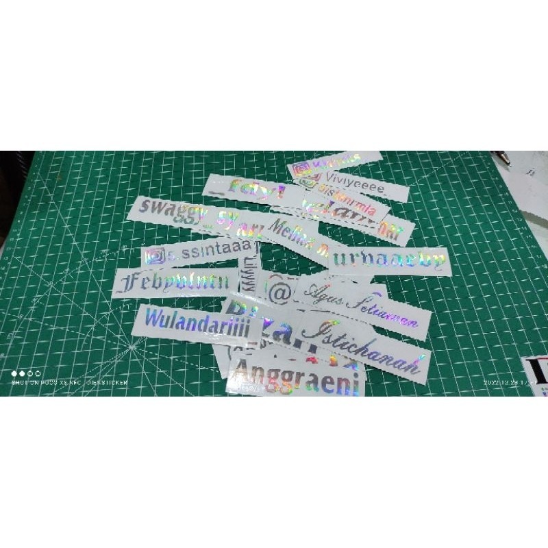 Jual Sticker Nama Custom Hologram Stiker Motor Kaca Mobil Helm Laptop ...