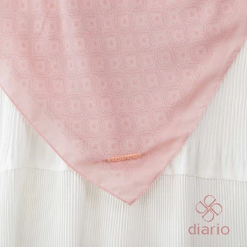 Diario Ultrafine Tania Scarf Kerudung Segi Empat