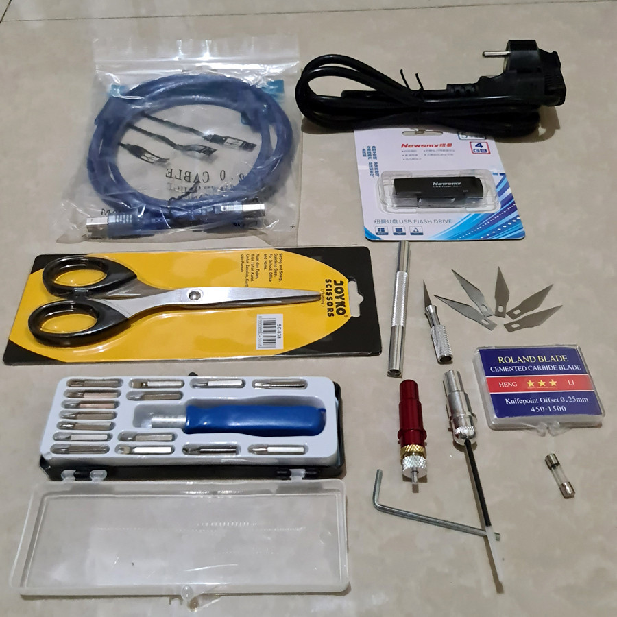 Jual Mesin Cutting Stiker JINKA PRO 722 Auto Contour / Alat Pemotong ...