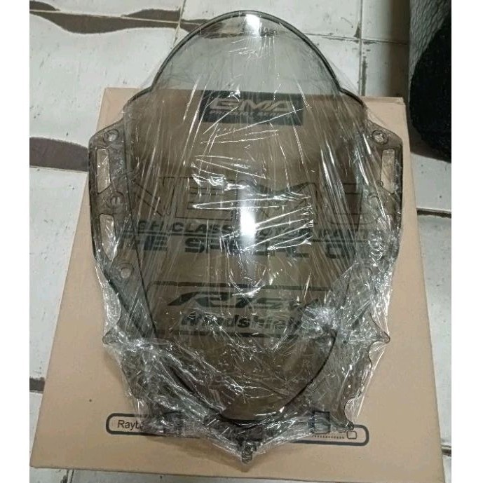 Jual windshield/visor Yamaha R15 V4 warna smoke original merk nemo ...