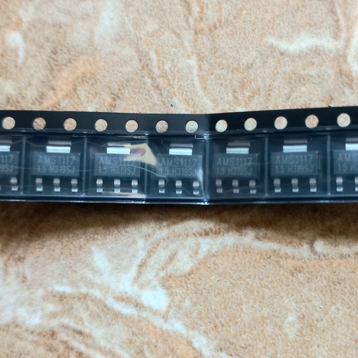 Lot De 50 Régulateurs De Tension AMS1117-5V 1A SOT-223 - Composants Électroniques Pour Projets DIY