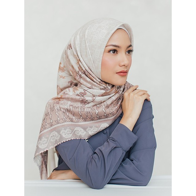 MAGNOLIA SCARF - חום
