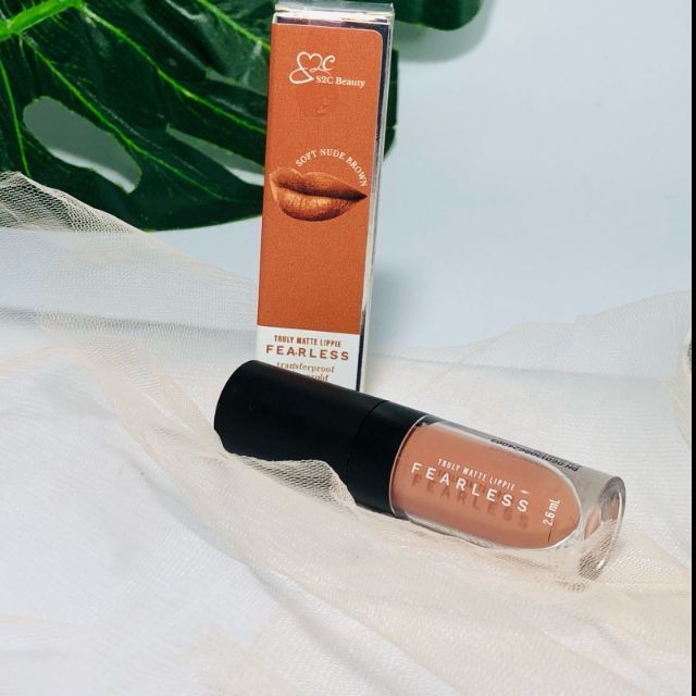 Jual TRULY MATTE LIPPIE SHADE FEARLESS (SHOPEE) | Shopee Indonesia