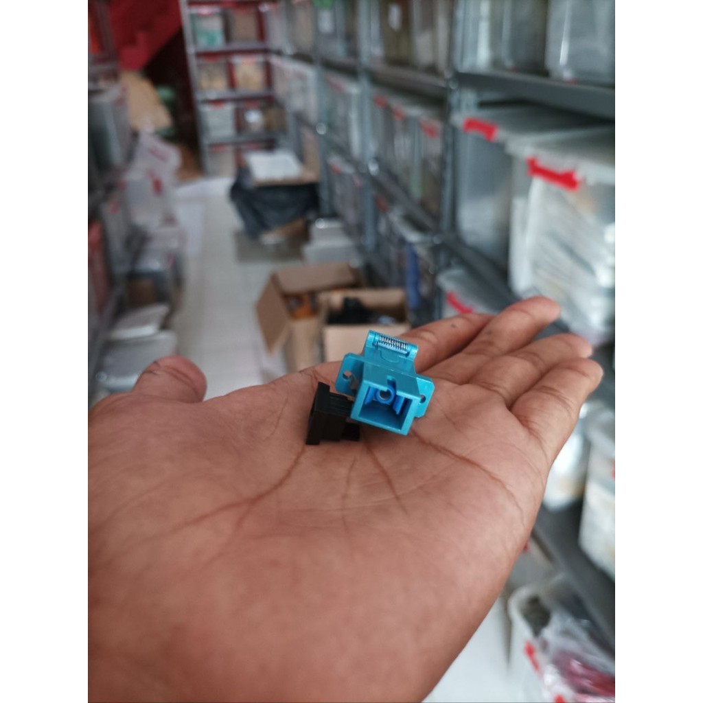 Jual Satu Pcs Adapter Barrel Connector SC with SHUTTER | Shopee Indonesia