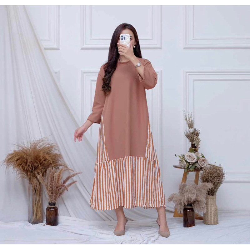 midi dress knit salur Jual New Abella Midi Dress Salur Wanita Muslimah Knit Hornet Motif Salur  Premium Terbaru Midi Dress Rajut Knit Hornet - KODE MSA-01 - Kota  Pekalongan - Aghna Collection_new