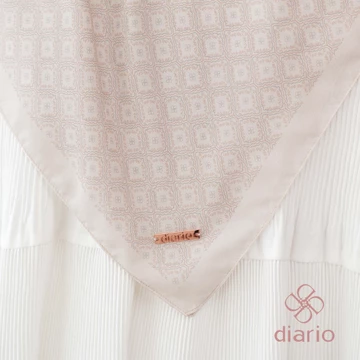 Diario Ultrafine Tania Scarf Kerudung Segi Empat