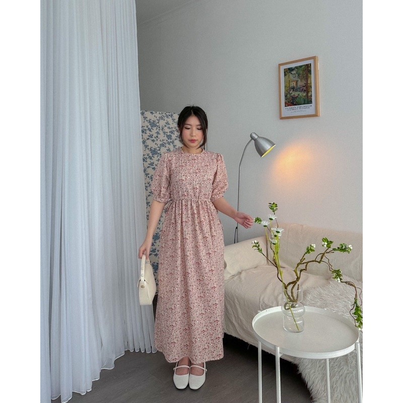 Jual KANON - Shiro Crinkle Floral Dress - Dress midi musim panas ...