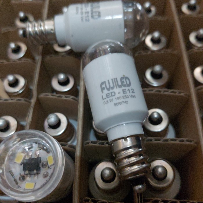 Jual MCC lampu led kulkas e12 PART27 | Shopee Indonesia