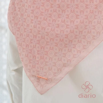 Diario Ultrafine Cynthia Scarf Kerudung Segi Empat