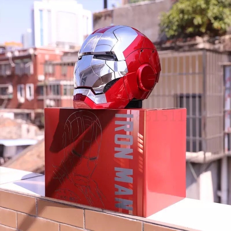 Jual Helm Iron man otomatis buka tutup amazing | Shopee Indonesia