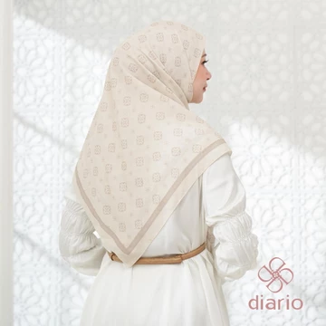 Diario Ultrafine Camillia Scarf Kerudung Segi Empat