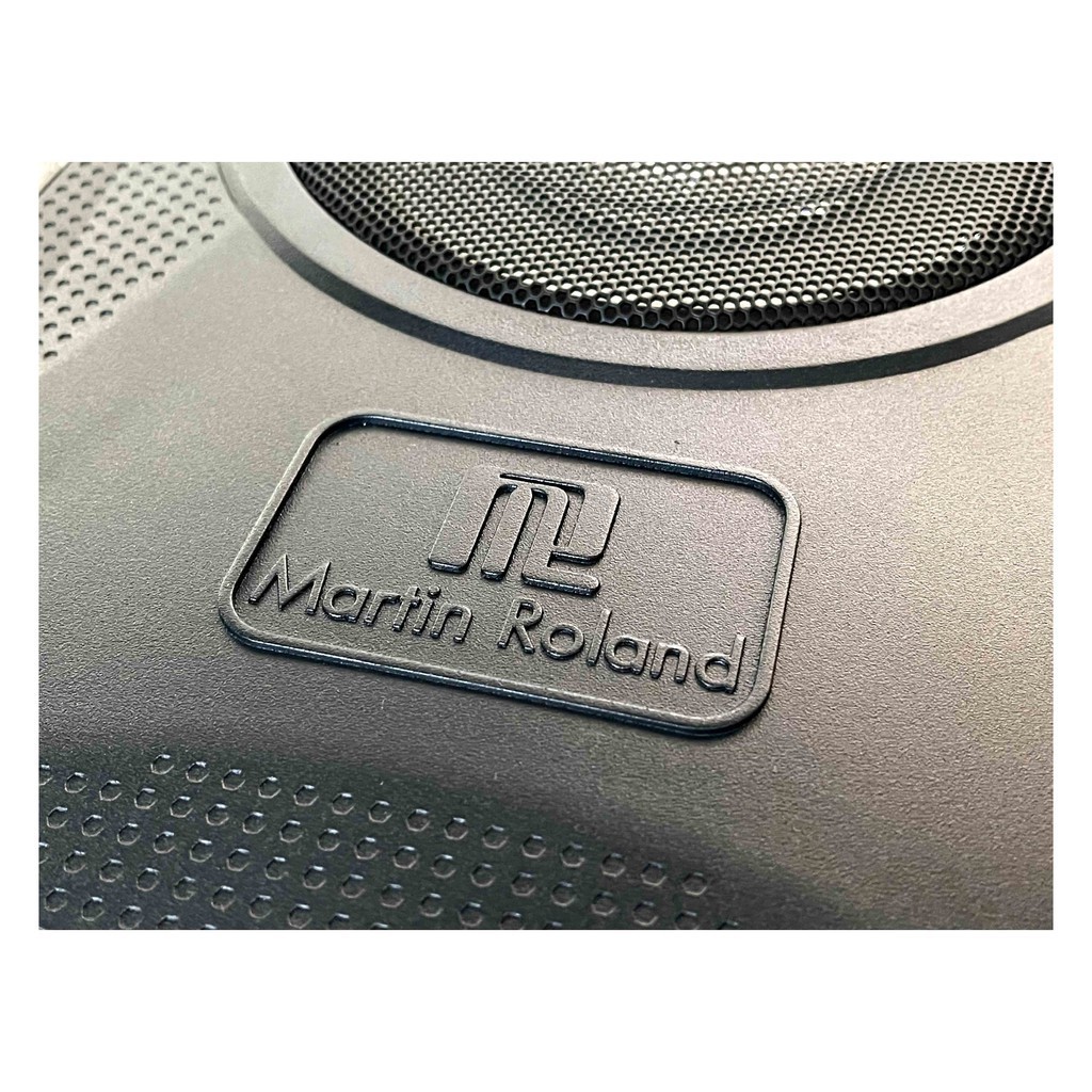 Jual Martin Roland Sub Kolong Aktif 8 inch built in Amplifier plus DSP ...