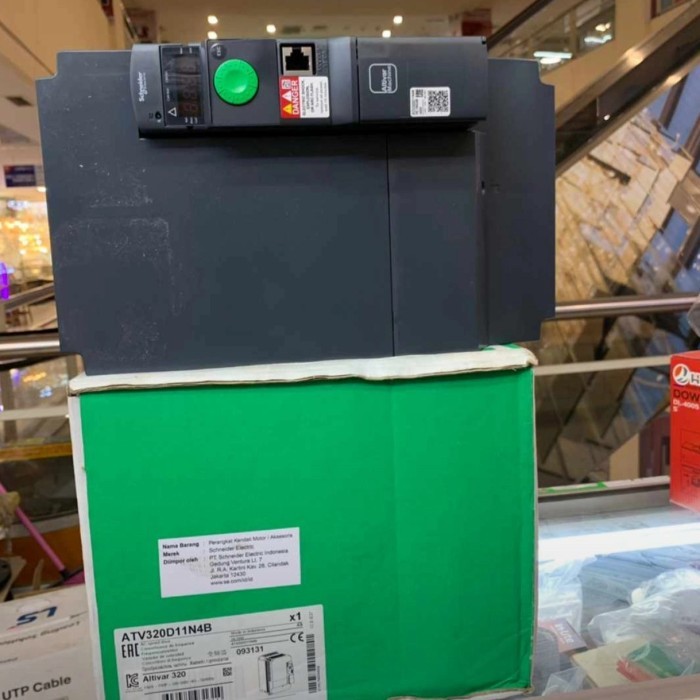 Jual Inverter Schneider 11 KW 15HP 380V 3P ATV320D11N4B Motor Drive VSD ...