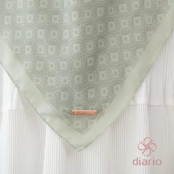 Diario Ultrafine Tania Scarf Kerudung Segi Empat