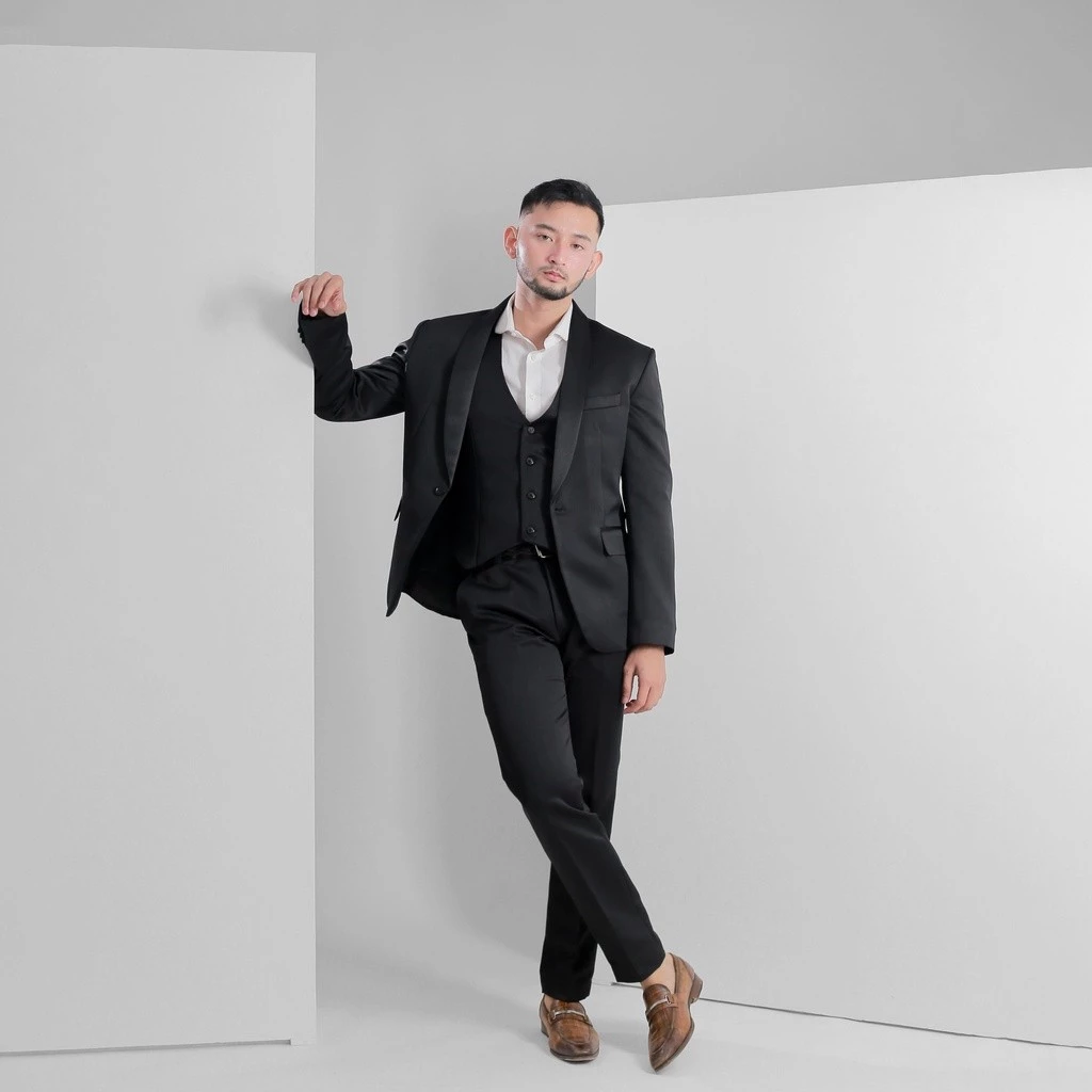 Goldy Outfit Setelan Jas Celana & Rompi - Tuxedo Hitam - Peaky Premium - foto 1