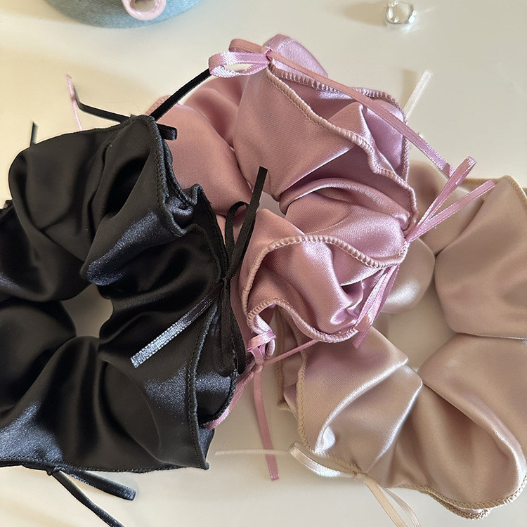 Jual Town Shell - Luca Ribbon Satin Jumbo Scrunchy / Scrunchie / Ikat ...