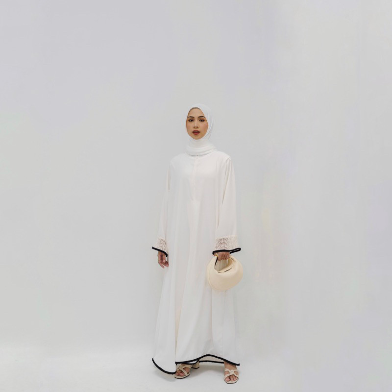 ABM26-1113-BL ABAYA main image 1