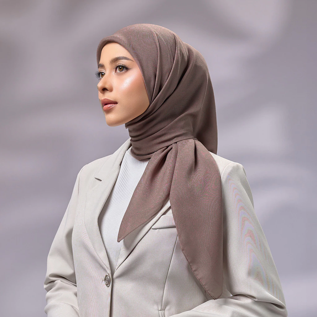 Sana Hijab Detail