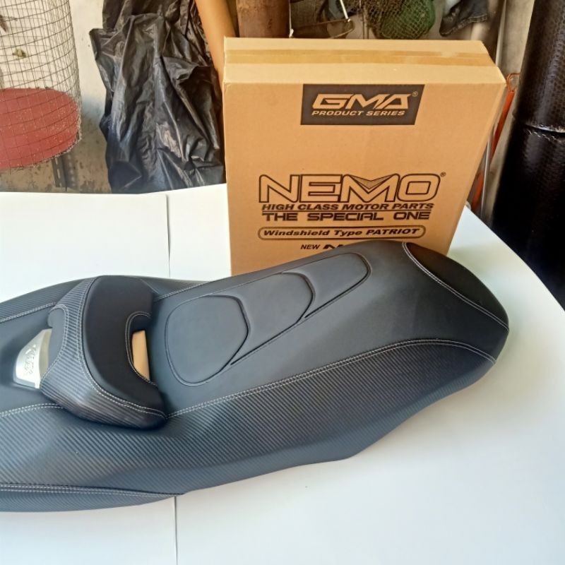 Jual JOX XMAX 250 300 jok Eropa Original Nemo barang import jok touring ...