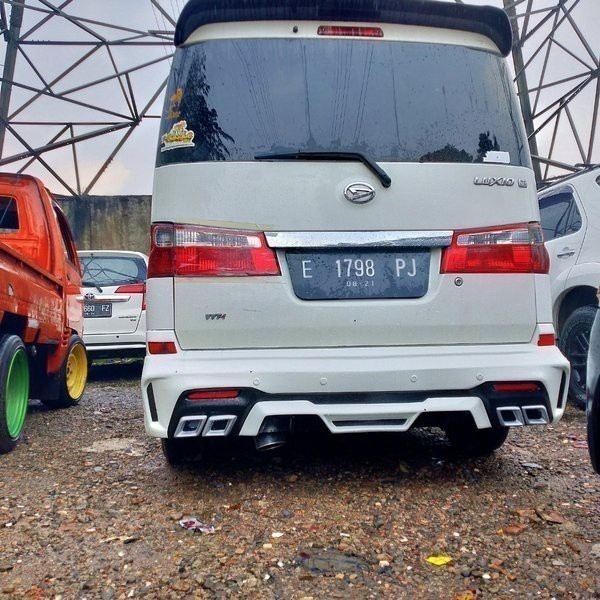 Jual BODYKIT DAIHATSU grandmax USTOM body kit GRADE-A | Shopee Indonesia
