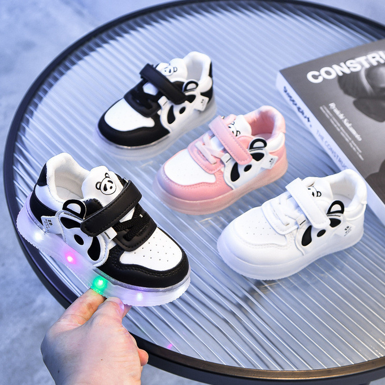 Jual Toserba Online Jakarta-TSSA030 Sepatu LED Anak Panda 2024: Sol ...