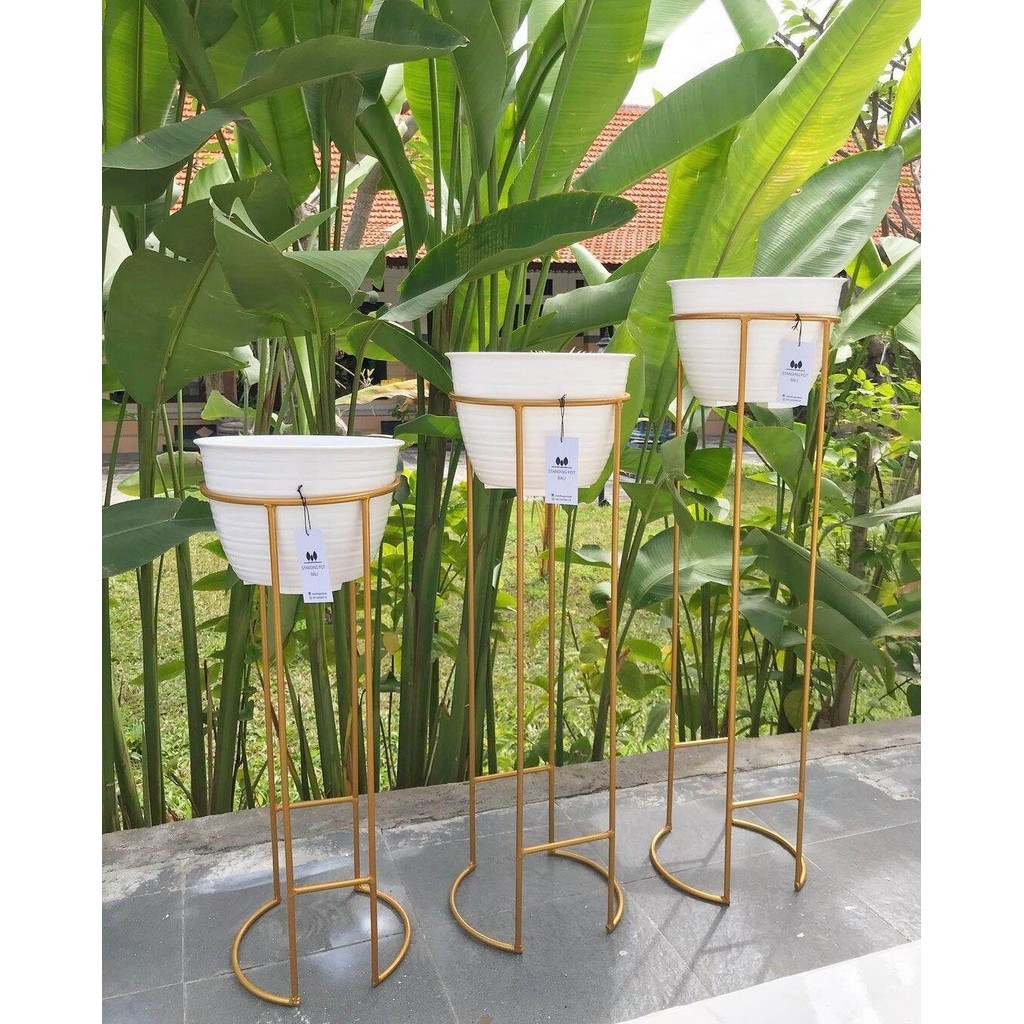 Jual Promo Standing Pot Bulat Gold Rak Besi Warna Gold Cantik Minimalis Terbaru Shopee