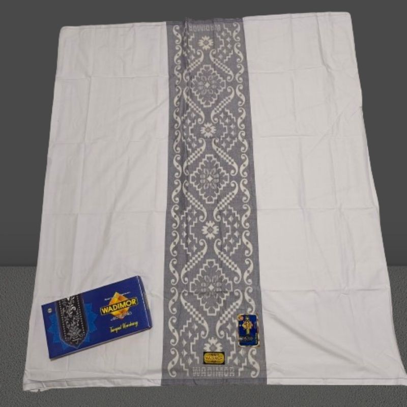 Sarung Tenun Wadimor Tumpal Kembang Motif Bali Sarung Tenun Dewasa Satuan Grosir