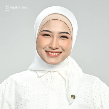 Hijaberies Baby Voal Square (Hijab Segiempat Voal Exclusive Ukuran 110x110 Cm)